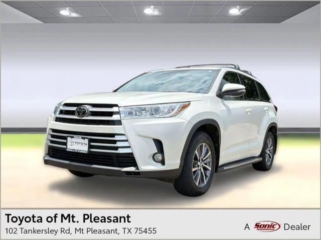 2017 Toyota Highlander XLE for sale in Mt Pleasant, TX