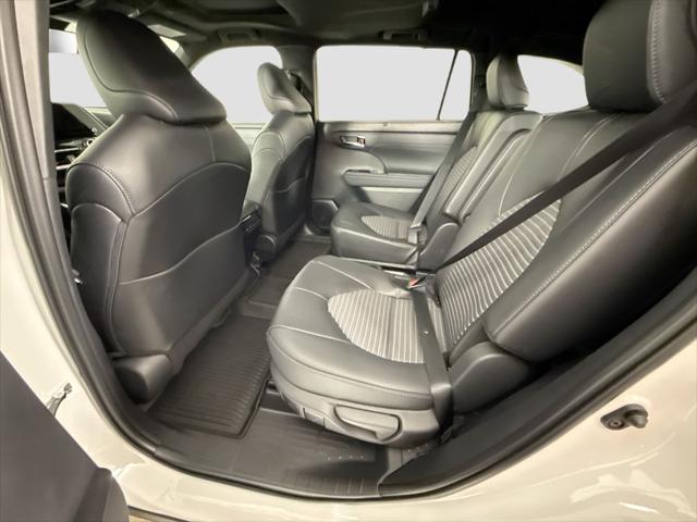 2026 Toyota Highlander XSE