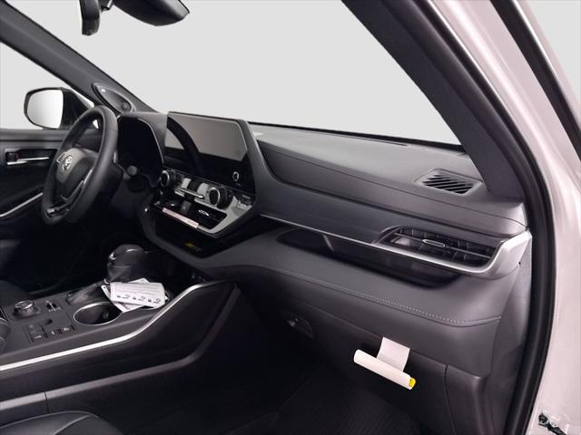 2026 Toyota Highlander XSE