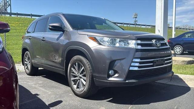 2019 Toyota Highlander XLE for sale in Green Bay, WI