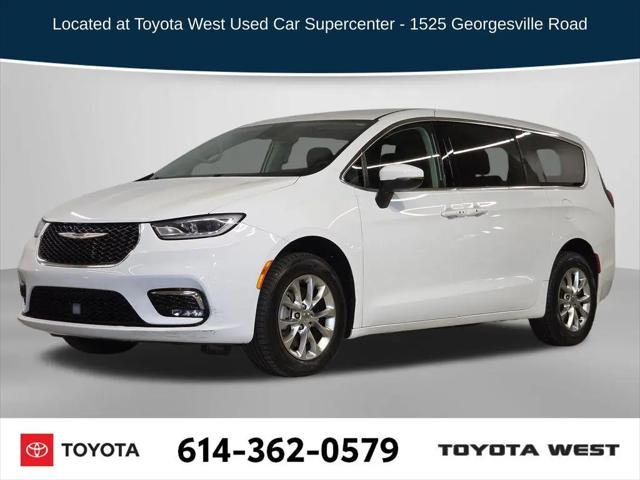 2023 Chrysler Pacifica Touring L AWD for sale near Columbus, OH