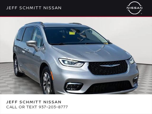 2021 Chrysler Pacifica Hybrid Touring L for sale near Beavercreek, OH