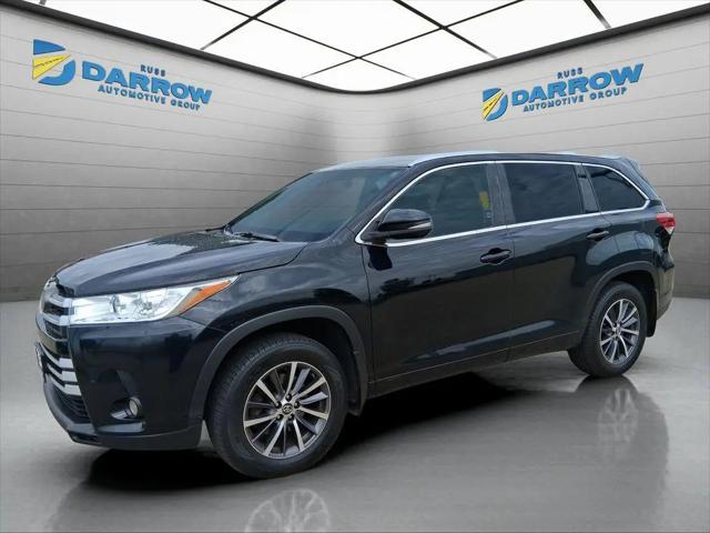 2017 Toyota Highlander XLE for sale in Madison, WI