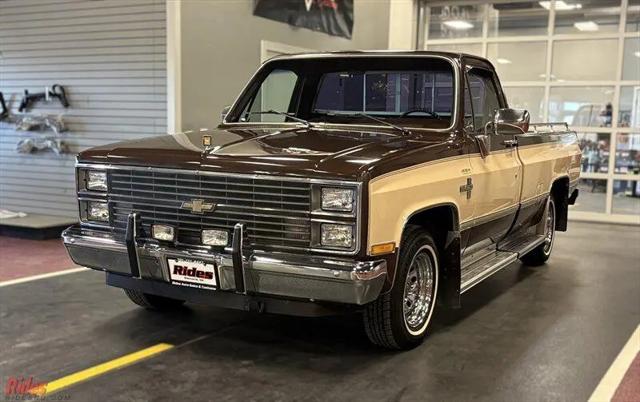 1984 Chevrolet Pickup Base for sale in Bismarck, ND