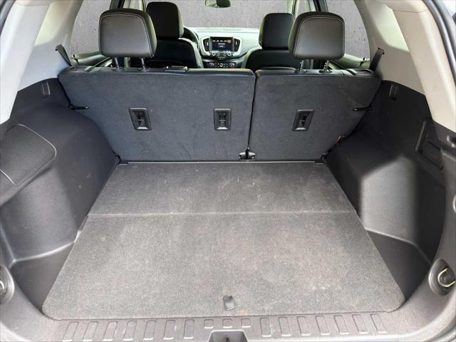2024 GMC Terrain AWD SLT