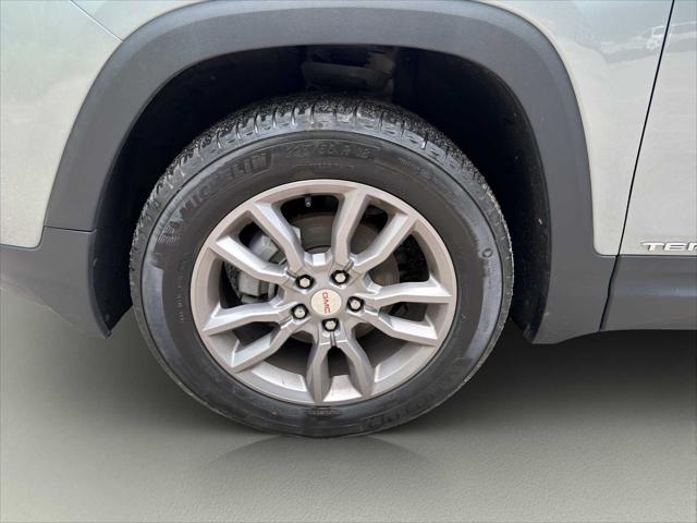 2024 GMC Terrain AWD SLT