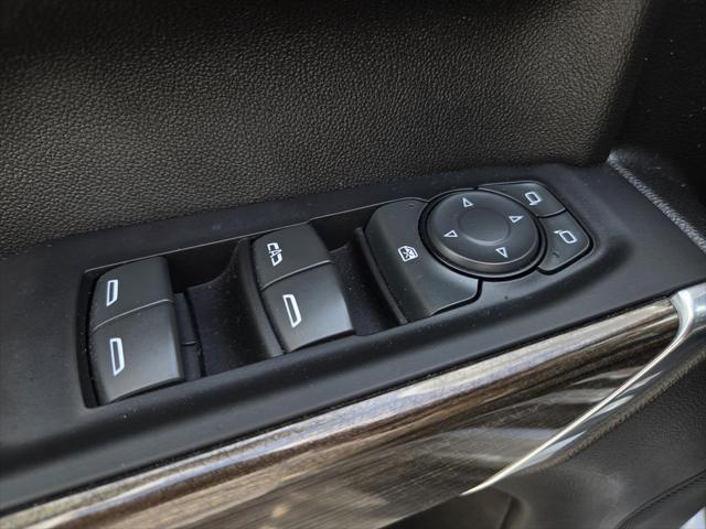 2022 Chevrolet Silverado 1500 4WD Crew Cab Short Bed LT Trail Boss