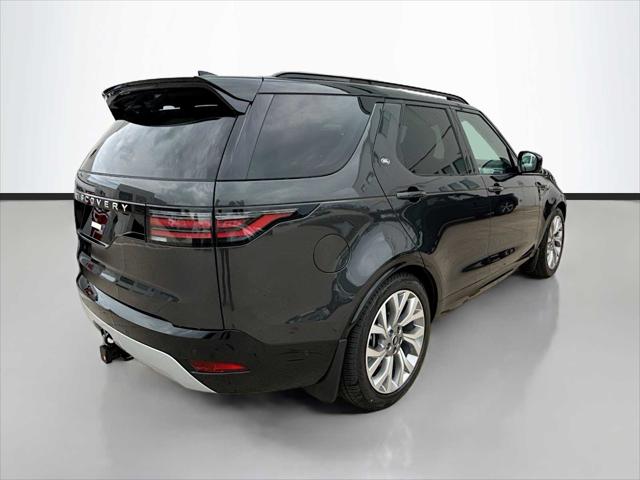 2026 Land Rover Discovery Gemini Edition