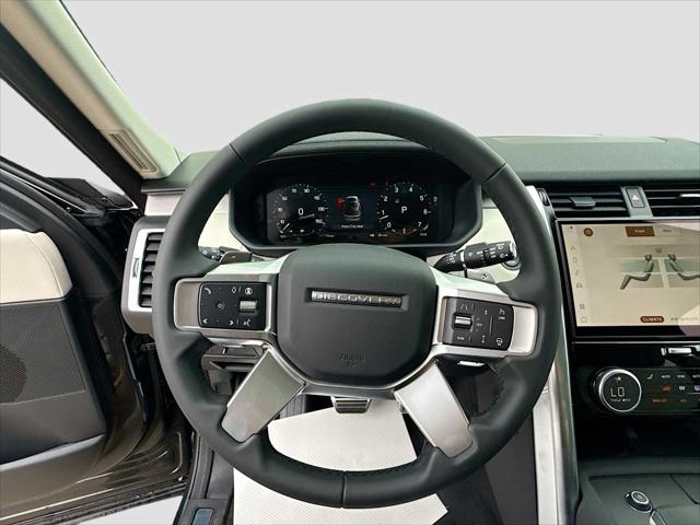 2026 Land Rover Discovery Gemini Edition