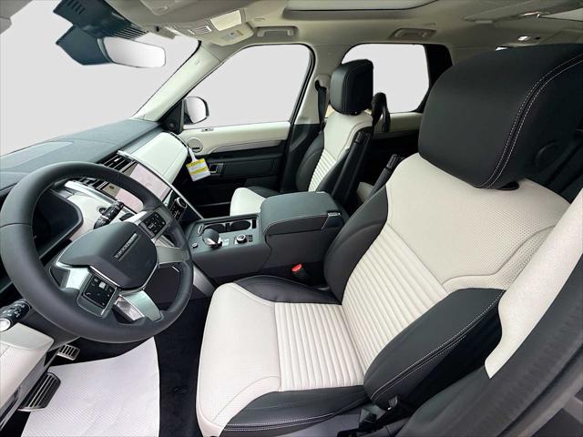 2026 Land Rover Discovery Gemini Edition