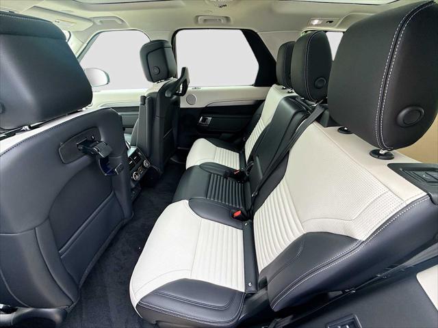 2026 Land Rover Discovery Gemini Edition