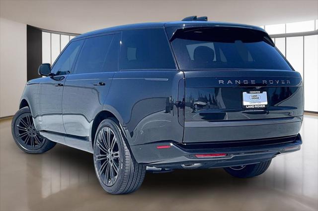 2026 Land Rover Range Rover P400 SE 7 Seat