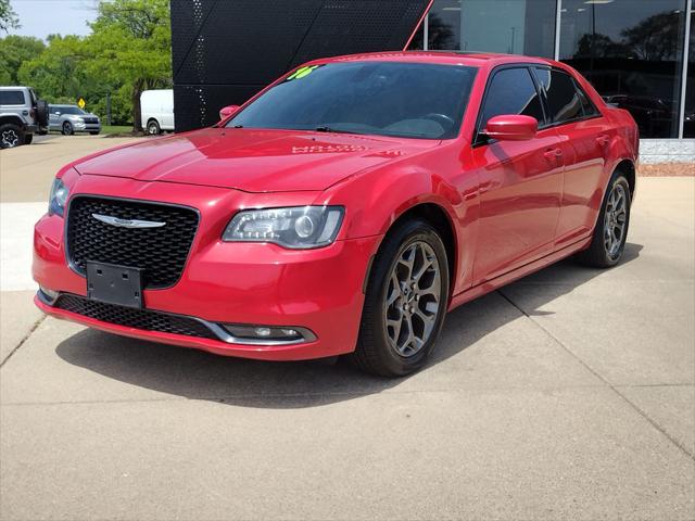 2016 Chrysler 300 S for sale in Grand Blanc, MI