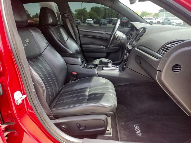 2016 Chrysler 300 S
