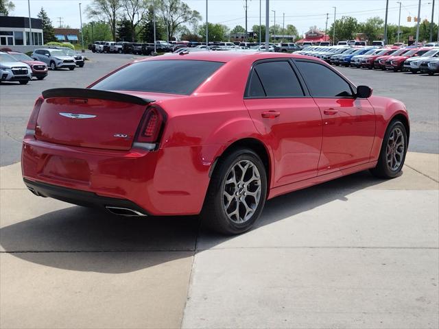 2016 Chrysler 300 S