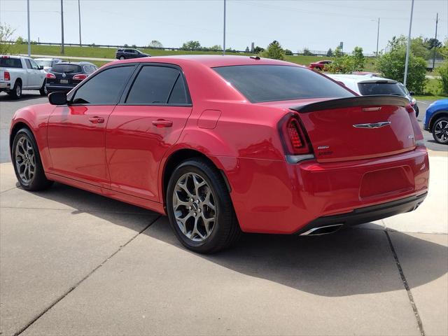 2016 Chrysler 300 S