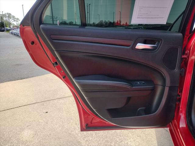 2016 Chrysler 300 S