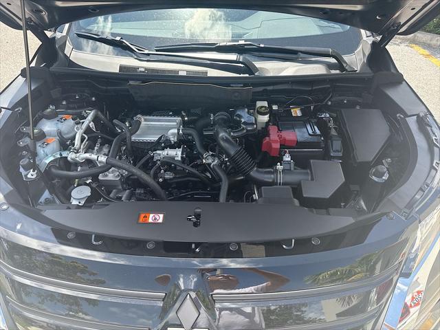 2026 Mitsubishi Outlander LE 1.5T 2WD