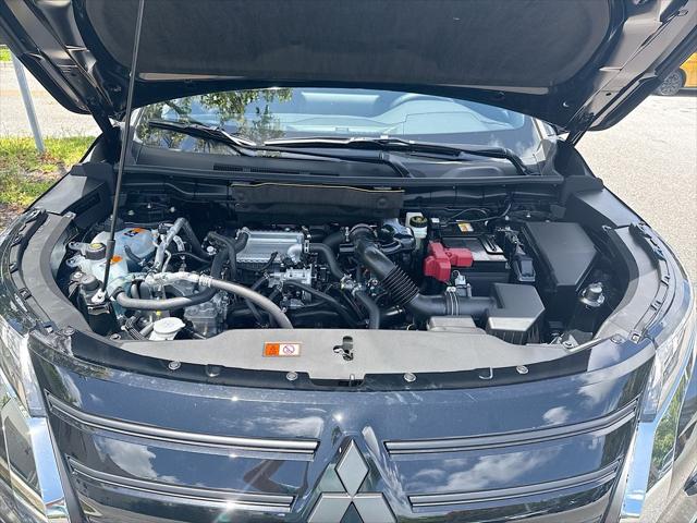 2026 Mitsubishi Outlander LE 1.5T 2WD