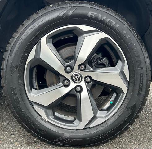 2021 Toyota RAV4 Prime SE