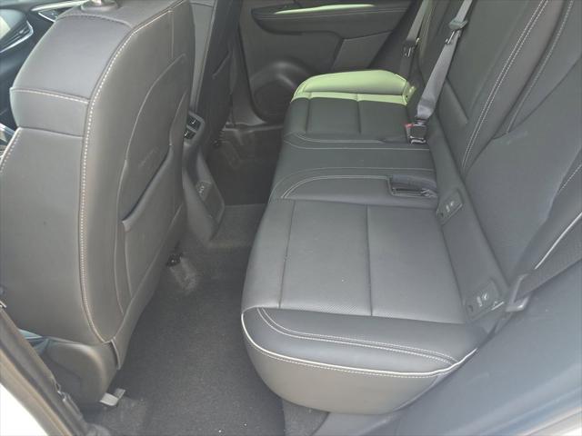 2023 Buick Envision Essence FWD