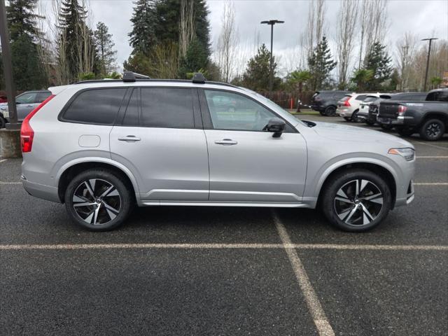 2023 Volvo XC90 Recharge T8 Plus Dark Theme 7-Seater
