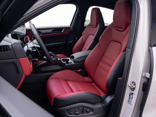 2026 Porsche Cayenne GTS