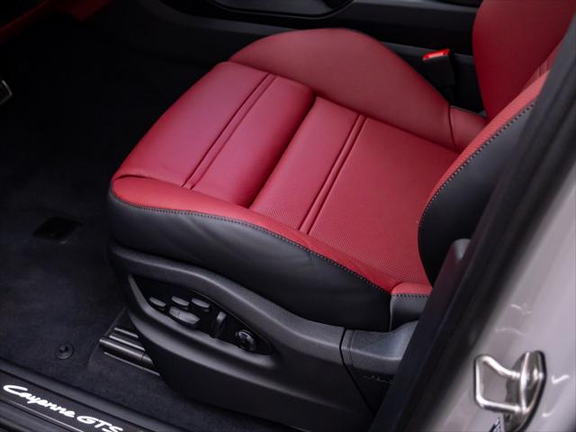 2026 Porsche Cayenne GTS