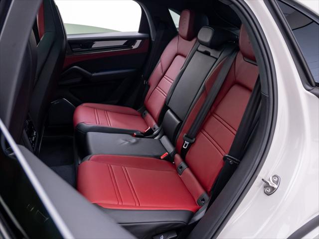 2026 Porsche Cayenne GTS