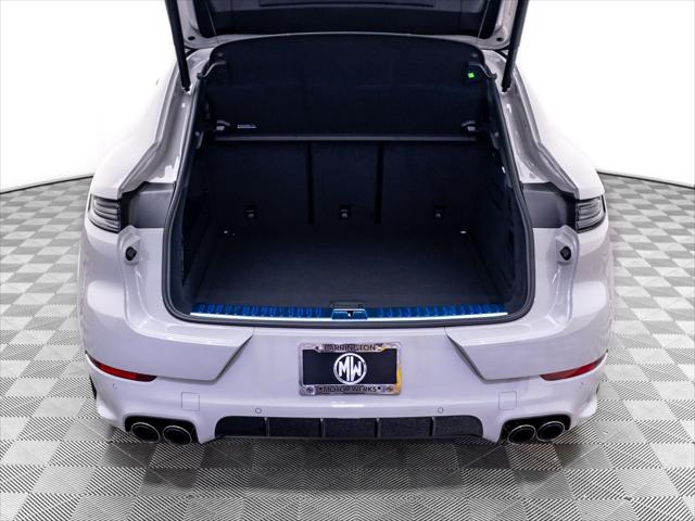 2026 Porsche Cayenne GTS