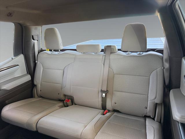 2024 Chevrolet Silverado 1500 4WD Crew Cab Short Bed RST