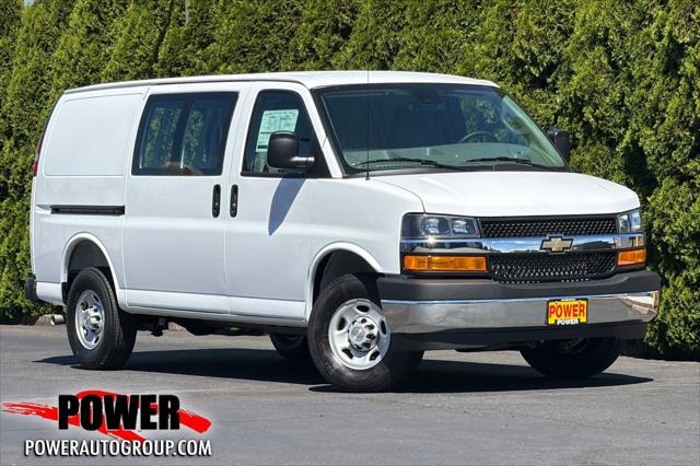 2026 Chevrolet Express Cargo Van 2500 Regular Wheelbase, WT, RWD for sale in Sublimity, OR