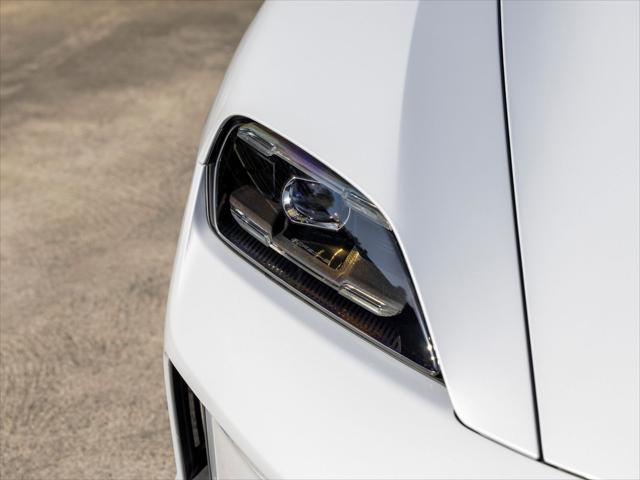 2026 Porsche Taycan 4