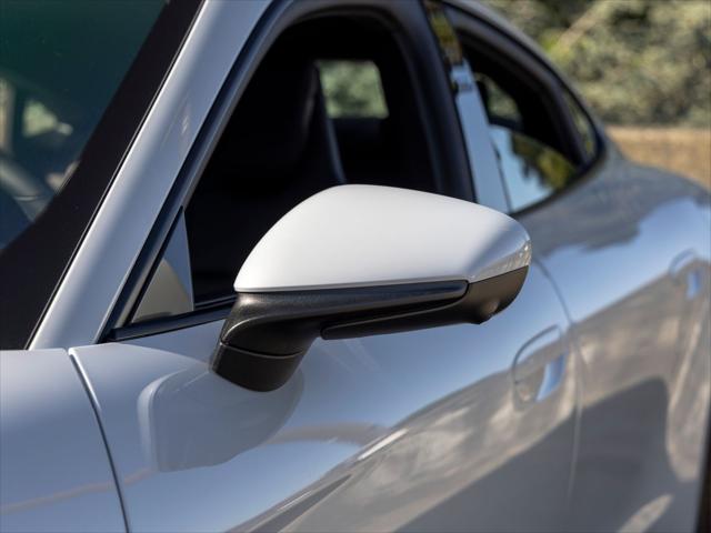 2026 Porsche Taycan 4