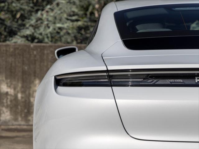 2026 Porsche Taycan 4