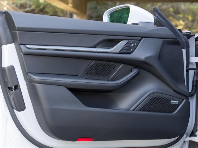 2026 Porsche Taycan 4