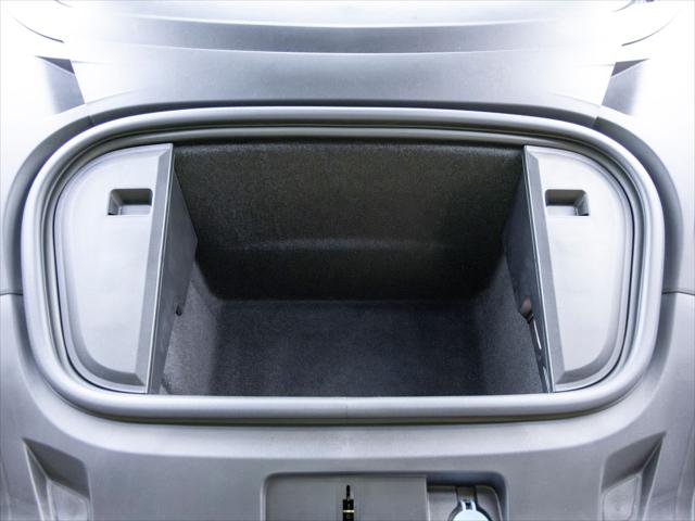 2026 Porsche Taycan 4