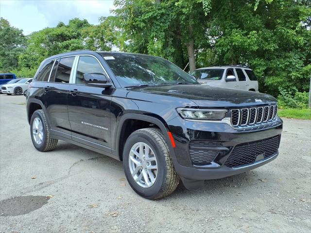 2026 Jeep Grand Cherokee GRAND CHEROKEE LAREDO X 4X4 2026 Jeep Grand Cherokee GRAND CHEROKEE LAREDO X 4X4