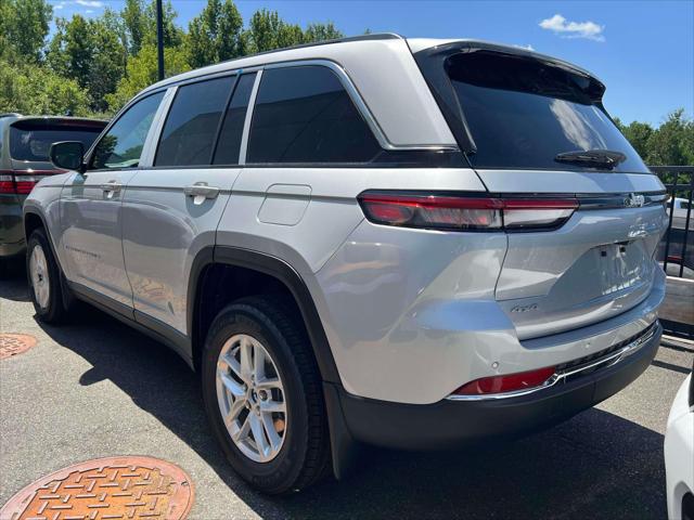 2026 Jeep Grand Cherokee GRAND CHEROKEE LAREDO X 4X4 2026 Jeep Grand Cherokee GRAND CHEROKEE LAREDO X 4X4