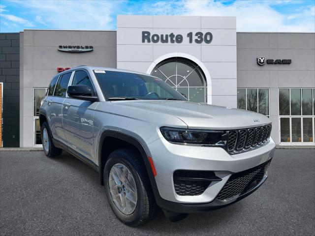 2026 Jeep Grand Cherokee GRAND CHEROKEE LAREDO X 4X4 2026 Jeep Grand Cherokee GRAND CHEROKEE LAREDO X 4X4