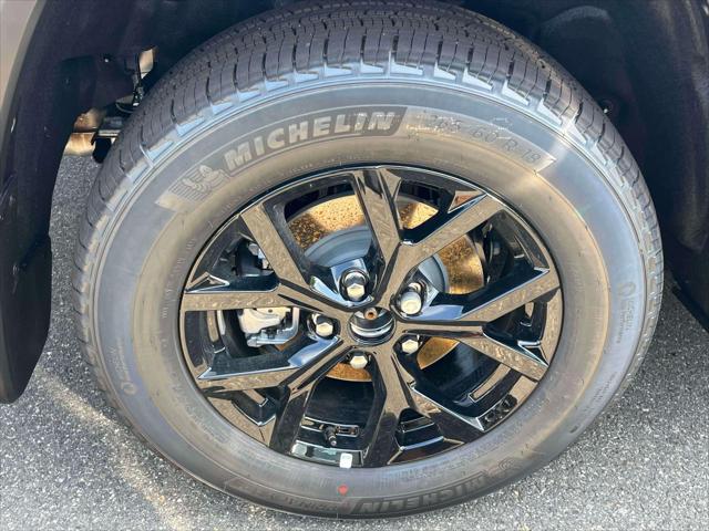 2026 Jeep Grand Cherokee GRAND CHEROKEE LAREDO ALTITUDE 4X4 2026 Jeep Grand Cherokee GRAND CHEROKEE LAREDO ALTITUDE 4X4