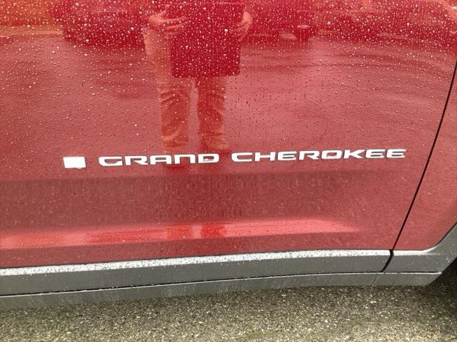 2026 Jeep Grand Cherokee L Altitude 4x4