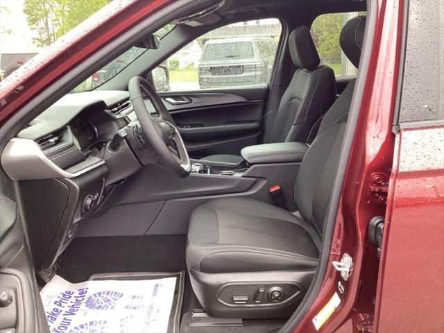 2026 Jeep Grand Cherokee L Altitude 4x4