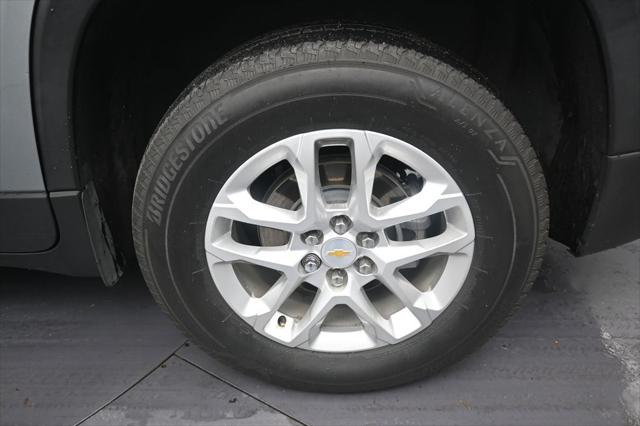 2023 Chevrolet Traverse FWD LS