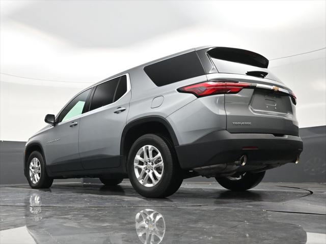 2023 Chevrolet Traverse FWD LS