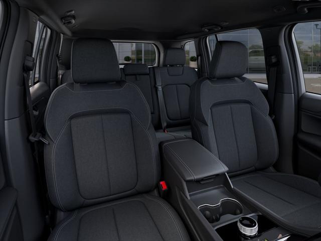 2026 Jeep Grand Cherokee Altitude 4x2