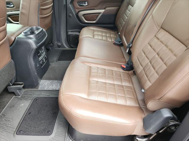 2020 Nissan Titan Crew Cab Platinum Reserve 4x4