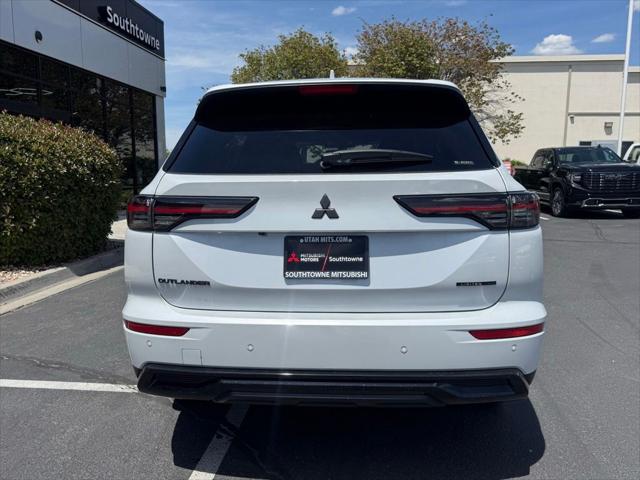 2026 Mitsubishi Outlander LE 1.5T S-AWC