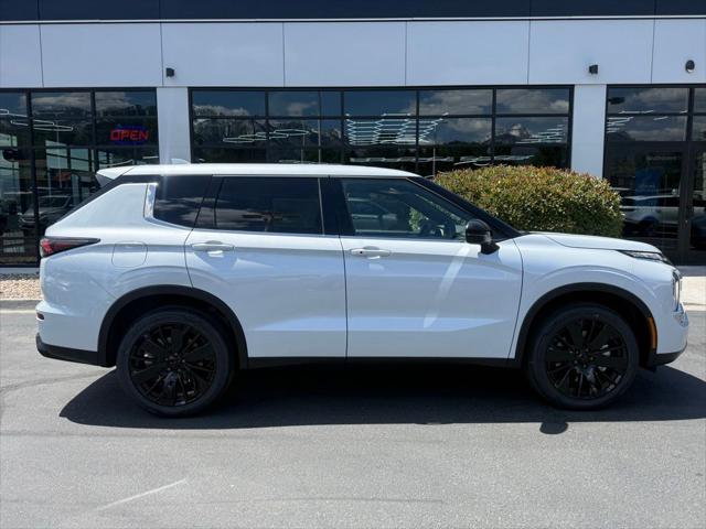 2026 Mitsubishi Outlander LE 1.5T S-AWC
