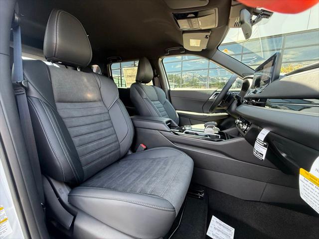 2026 Mitsubishi Outlander LE 1.5T S-AWC